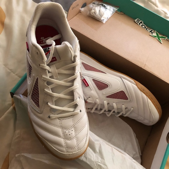 Supreme Nike Gato SB - Picture 1 of 2